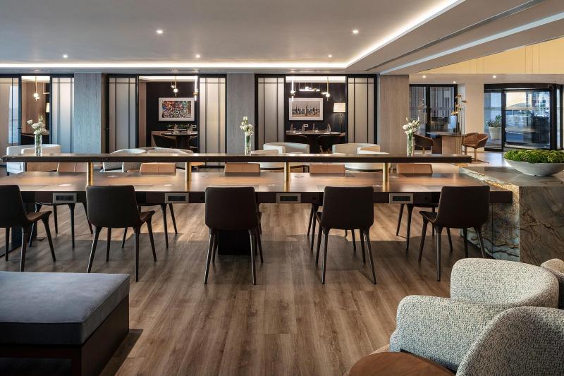 Отель Sheraton Grand Tel Aviv