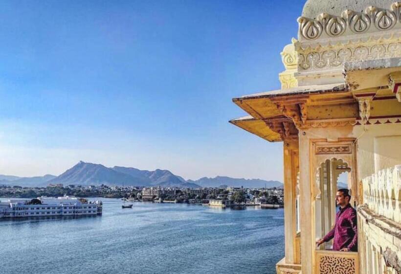 Shiv Niwas Palace By Hrh Group Of Hotels