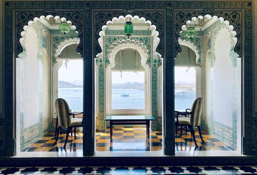 Shiv Niwas Palace By Hrh Group Of Hotels