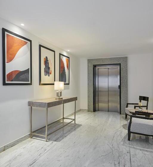 호텔 Southern Star Bangalore