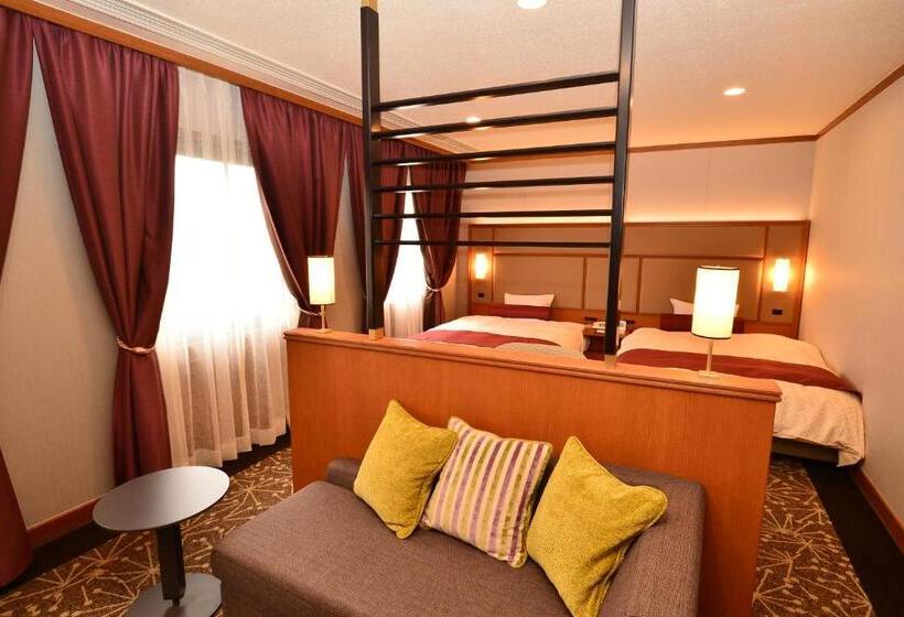 בית מלון כפרי Sunroute Sano