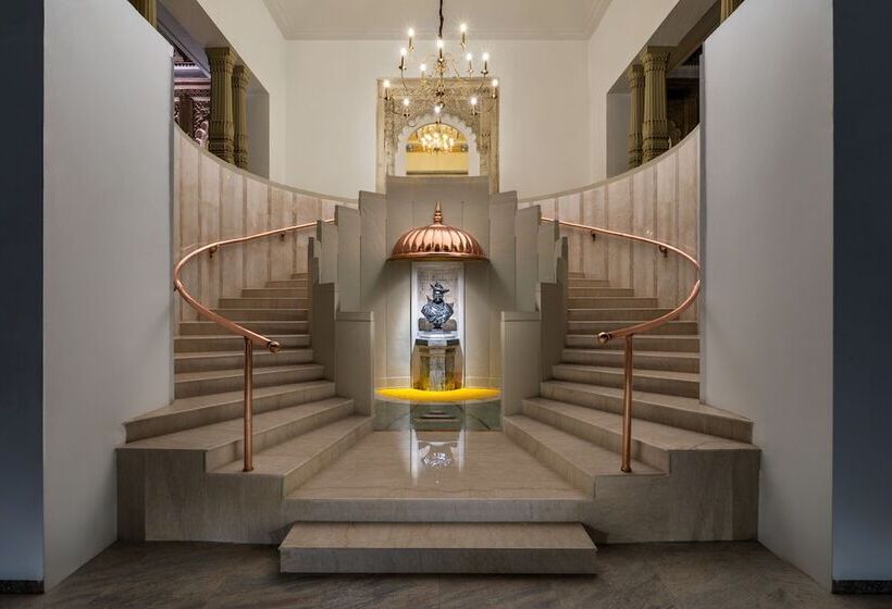 ホテル Taj Usha Kiran Palace, Gwalior