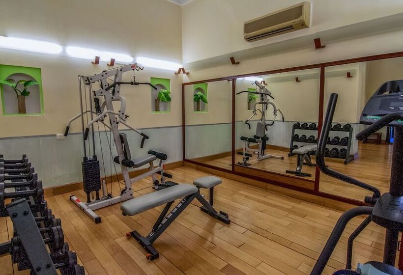 ホテル Taj Usha Kiran Palace, Gwalior