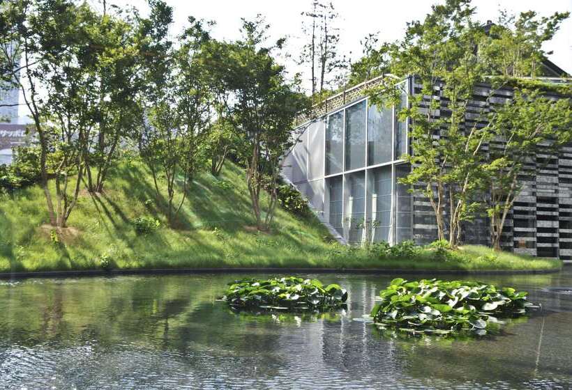 The Capitol Hotel Tokyu