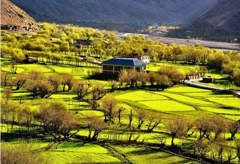 בית מלון כפרי The Highland Mountain Resort & Spa