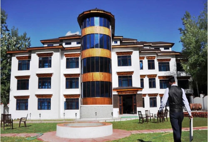 בית מלון כפרי The Highland Mountain Resort & Spa