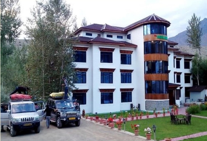 בית מלון כפרי The Highland Mountain Resort & Spa