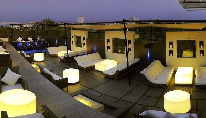 فندق The Lalit Ashok