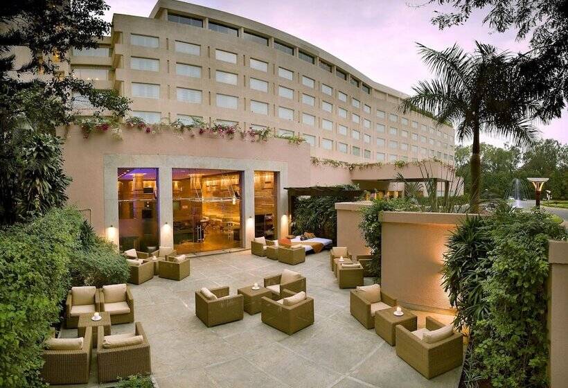 فندق The Lalit Ashok