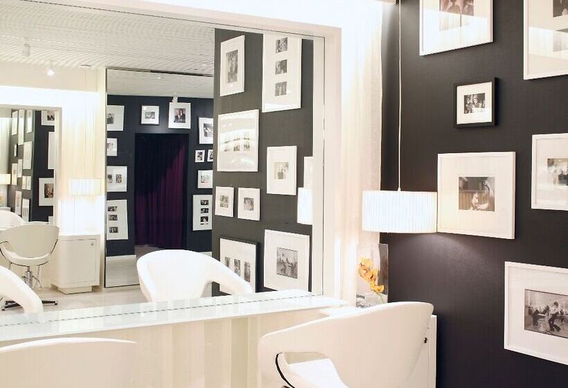 هتل The Leela Mumbai