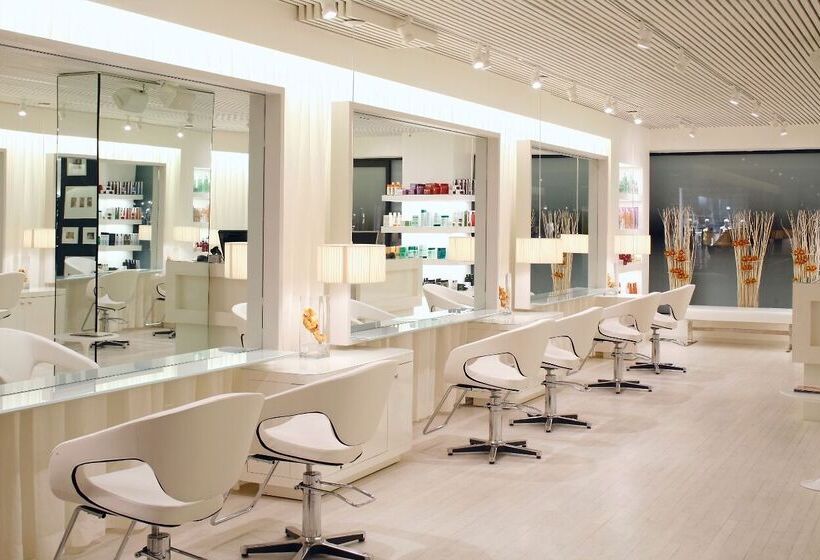 هتل The Leela Mumbai