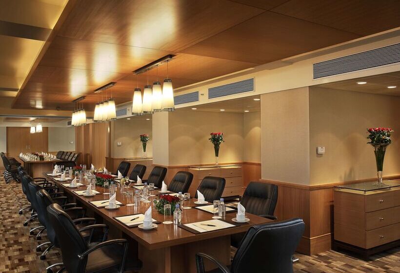 هتل The Leela Mumbai