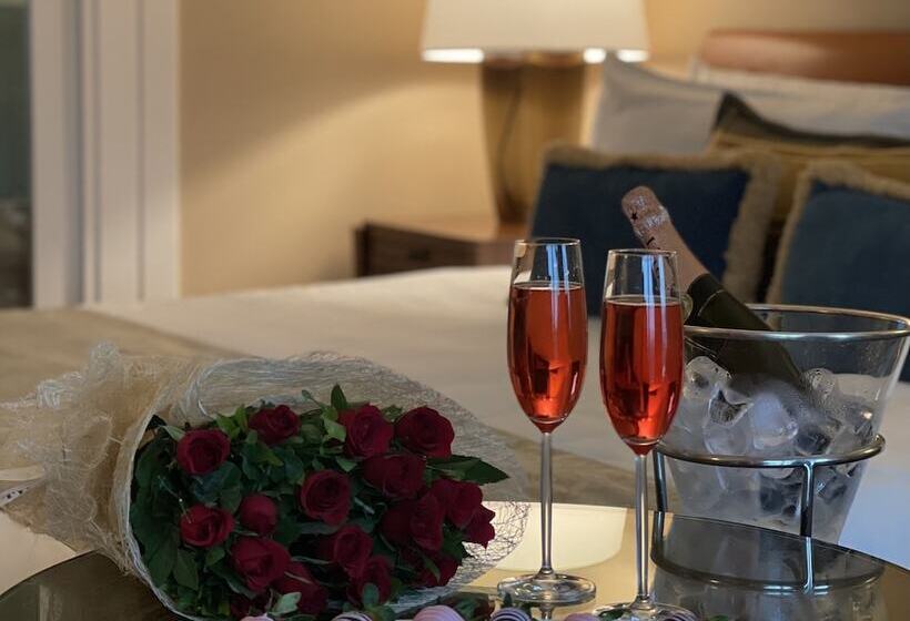 هتل The Leela Mumbai