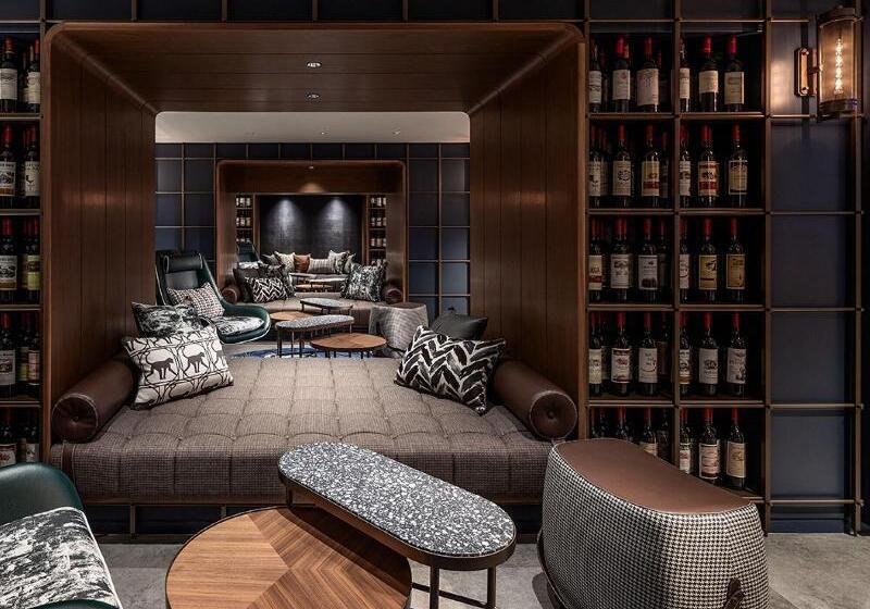 Отель The Lively Fukuoka Hakata