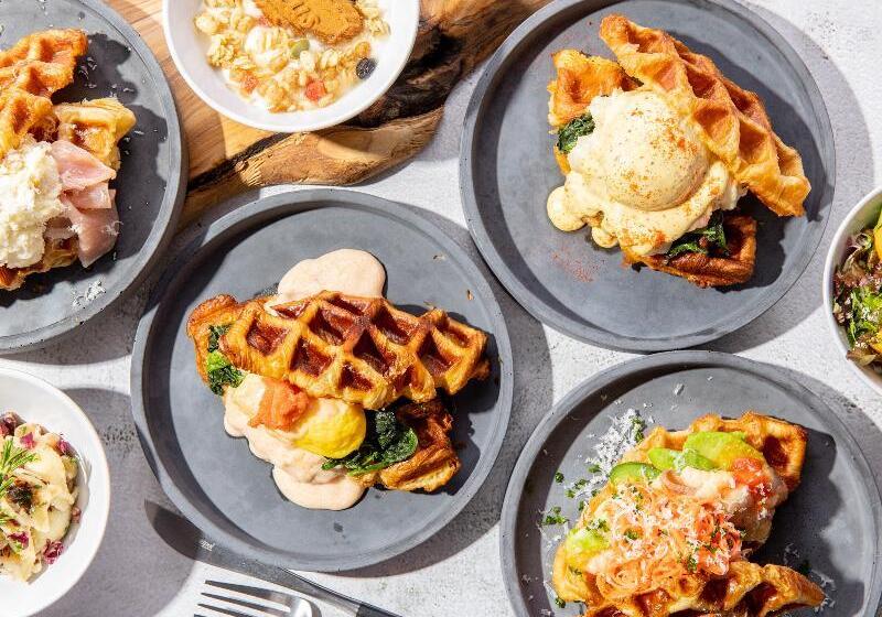 Отель The Lively Fukuoka Hakata