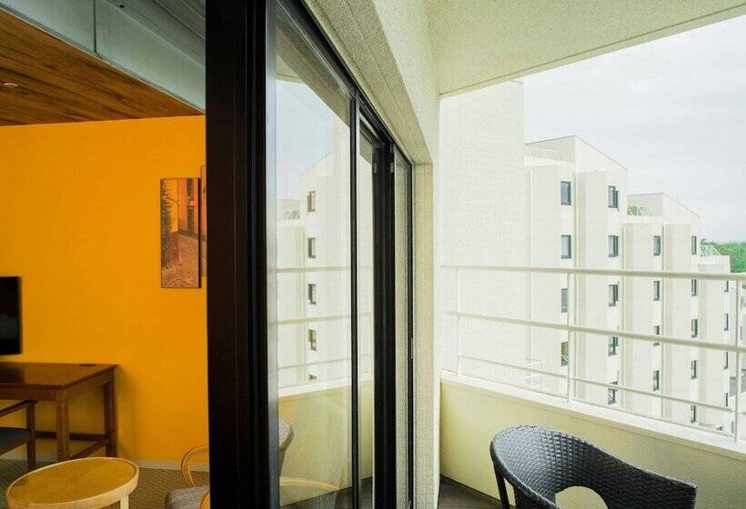 호텔 The Luigans Spa And Resort