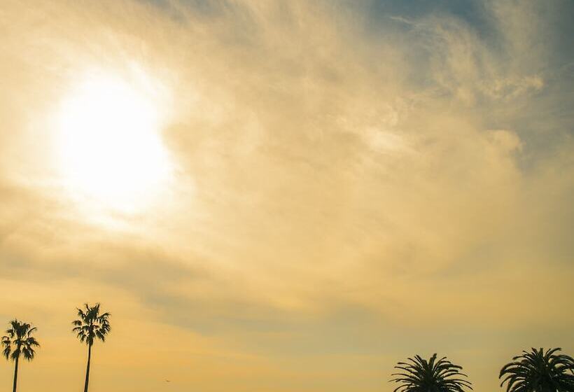 호텔 The Luigans Spa And Resort