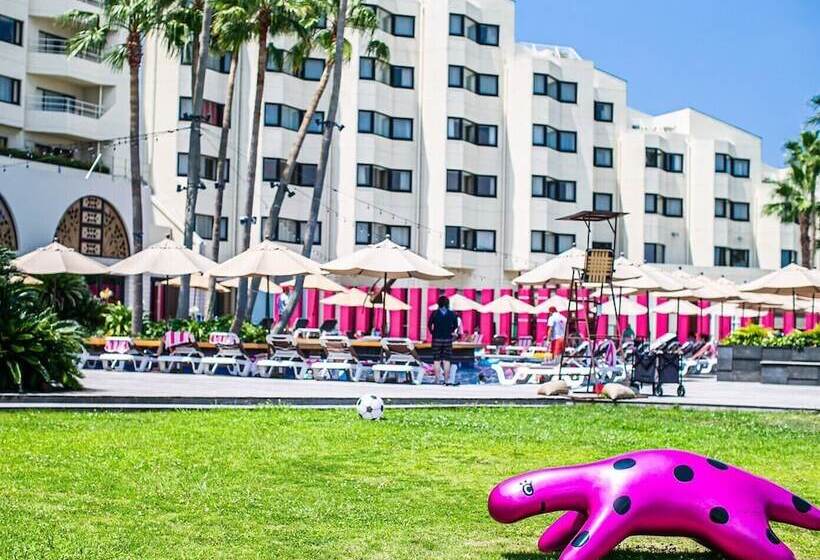 호텔 The Luigans Spa And Resort