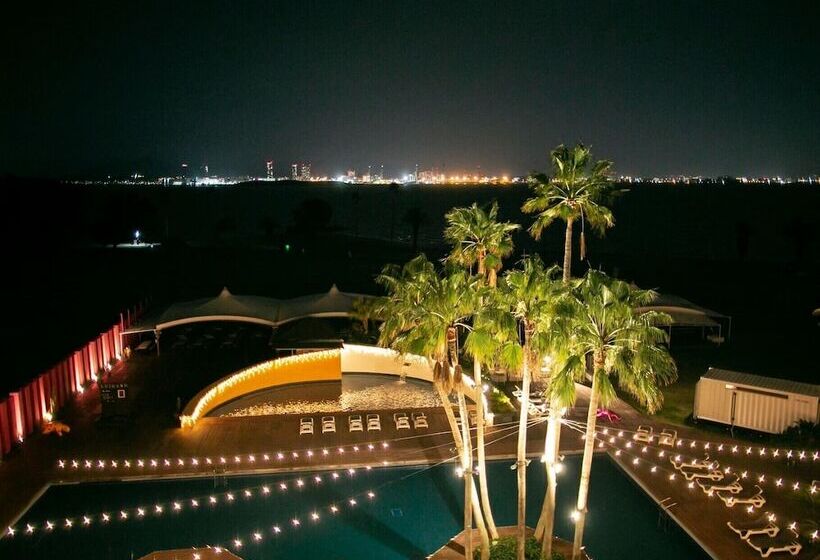 호텔 The Luigans Spa And Resort