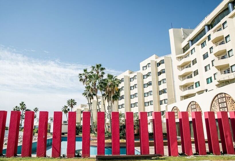 호텔 The Luigans Spa And Resort