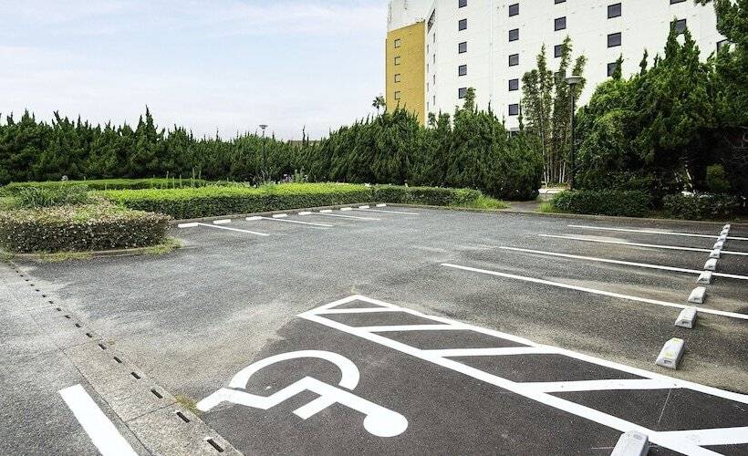 호텔 The Luigans Spa And Resort