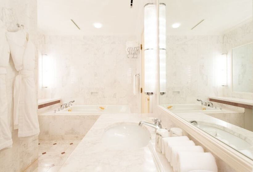 ホテル The Manhattan