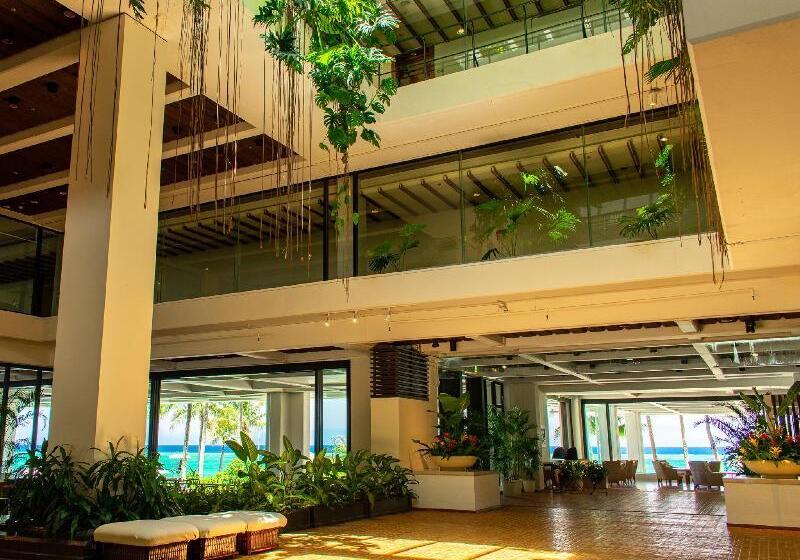 호텔 The Moon Beach Museum Resort