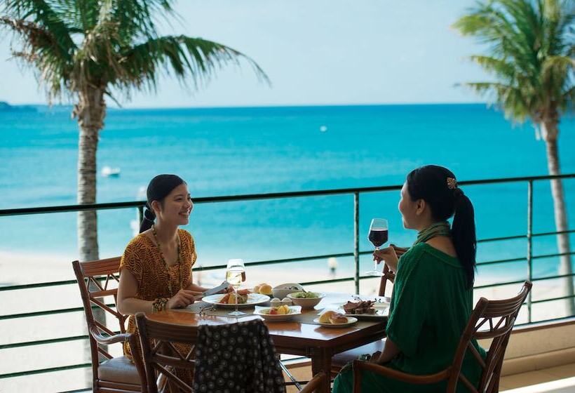 호텔 The Moon Beach Museum Resort