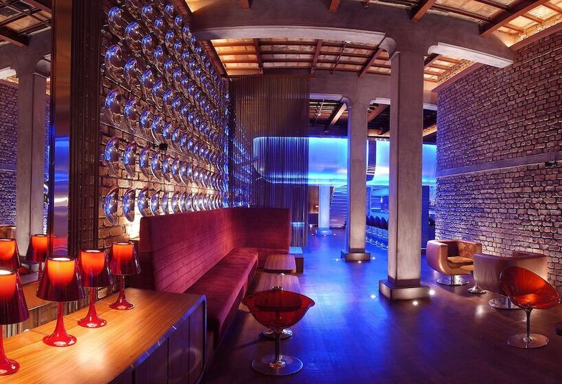 هتل The Park Kolkata