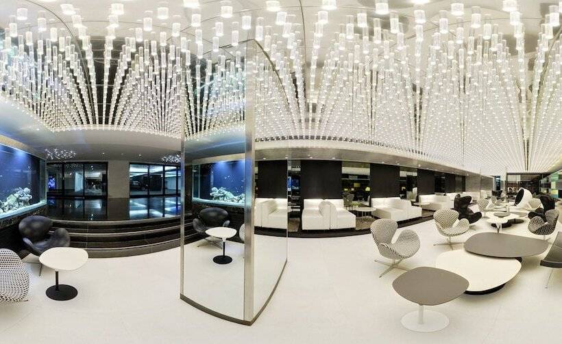 هتل The Park Kolkata