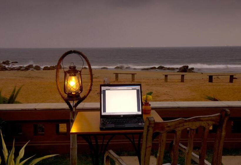 Отель The Park  Visakhapatnam