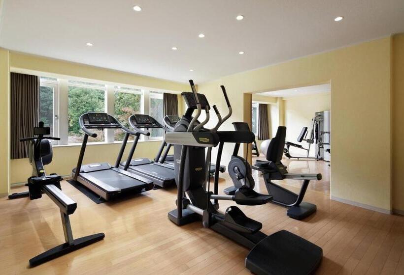 هتل The Prince Kyoto Takaragaike, Autograph Collection