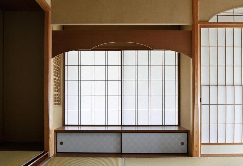 هتل The Prince Kyoto Takaragaike, Autograph Collection