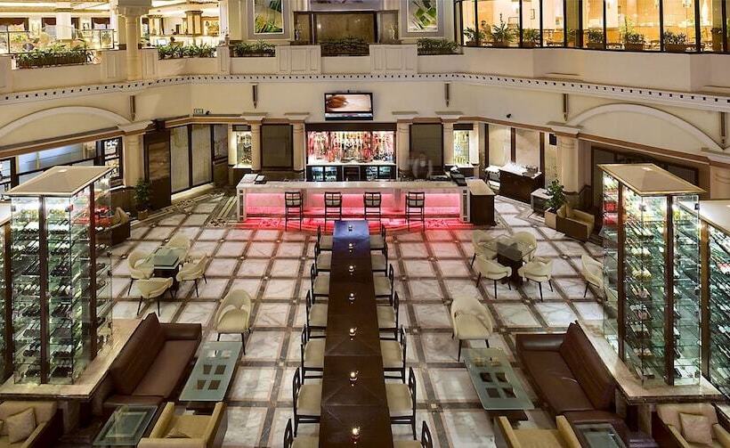 Отель The Suryaa  New Delhi