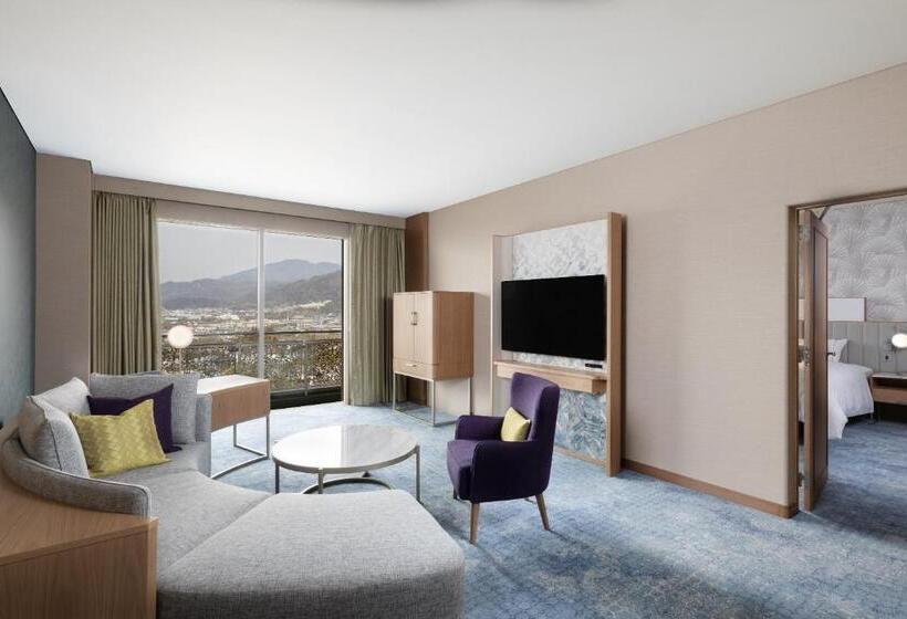 هتل The Westin Miyako Kyoto