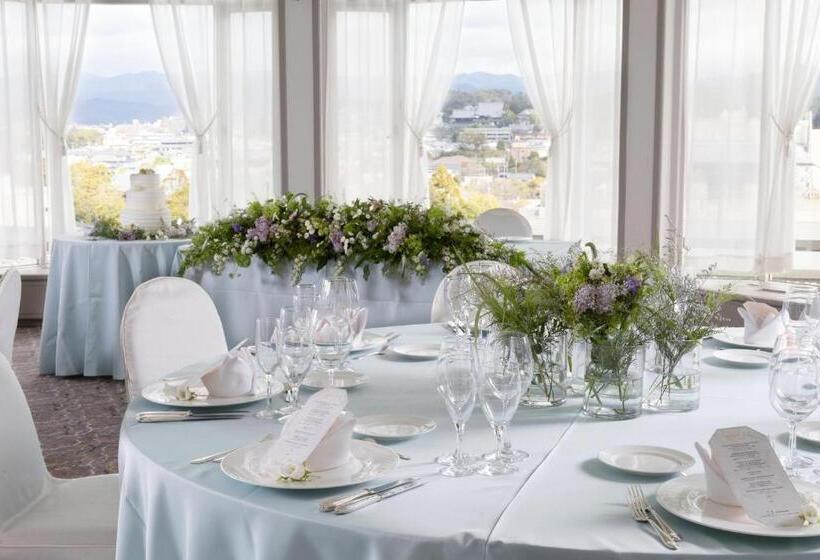 هتل The Westin Miyako Kyoto