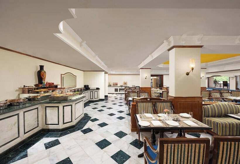 호텔 V Sarovar Portico Mi Road Jaipur