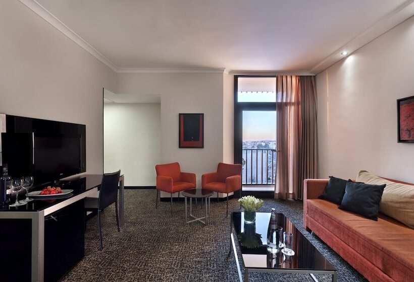 Отель Vert Jerusalem By Afi