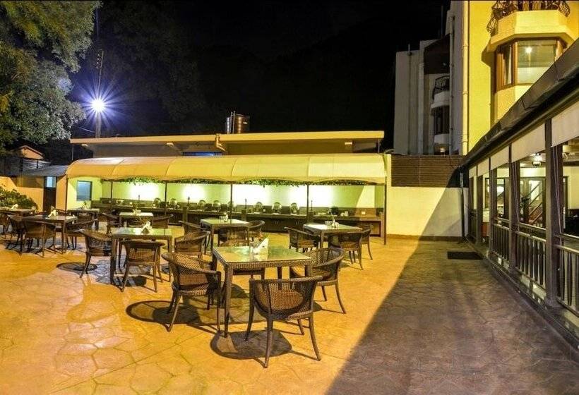 בית מלון כפרי Vikram Vintage Inn