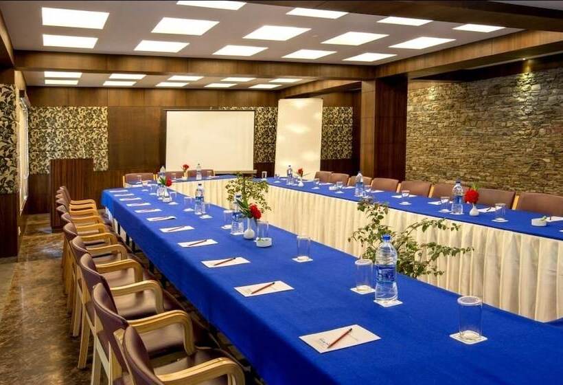 בית מלון כפרי Vikram Vintage Inn