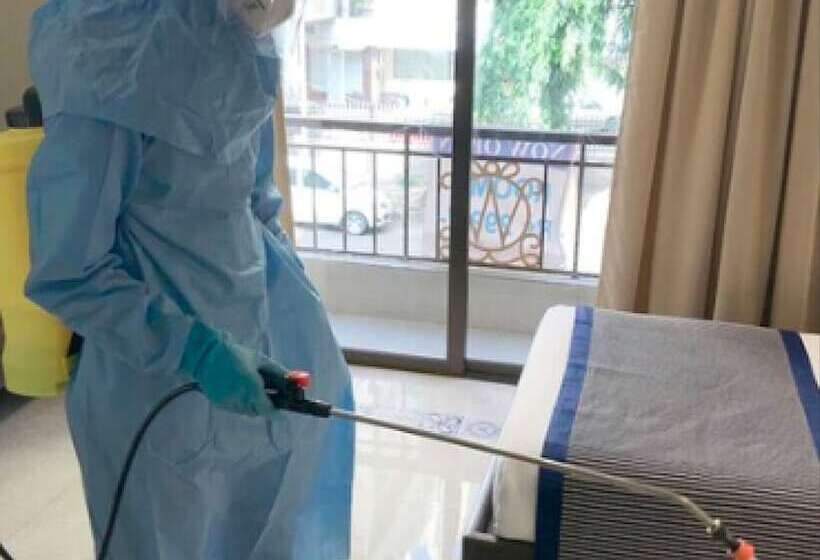 בית מלון כפרי West End