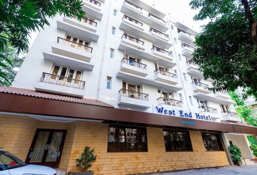 فندق West End