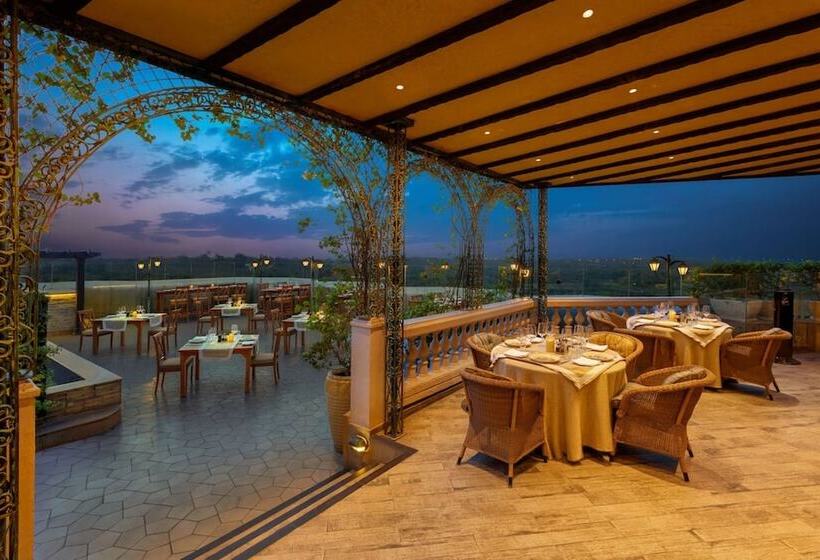 Itc Maurya, A Luxury Collection Hotel, New Delhi