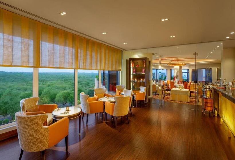 Itc Maurya, A Luxury Collection Hotel, New Delhi