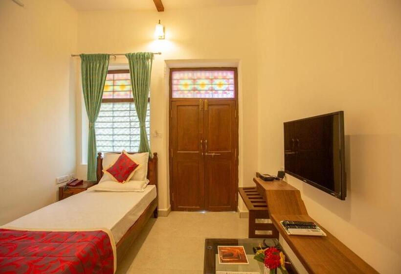 Kstdc Hotel Mayura Adilshahi Bijapur