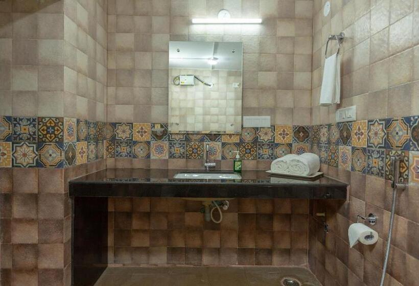 Kstdc Hotel Mayura Adilshahi Bijapur