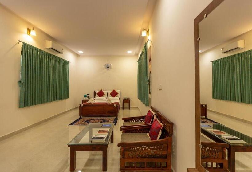 Kstdc Hotel Mayura Adilshahi Bijapur