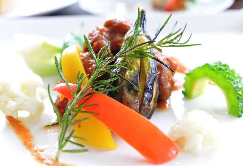 בית מלון כפרי Mercure Okinawa Naha