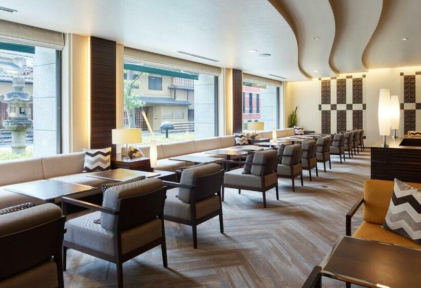 호텔 Mitsui Garden  Osaka Yodoyabashi