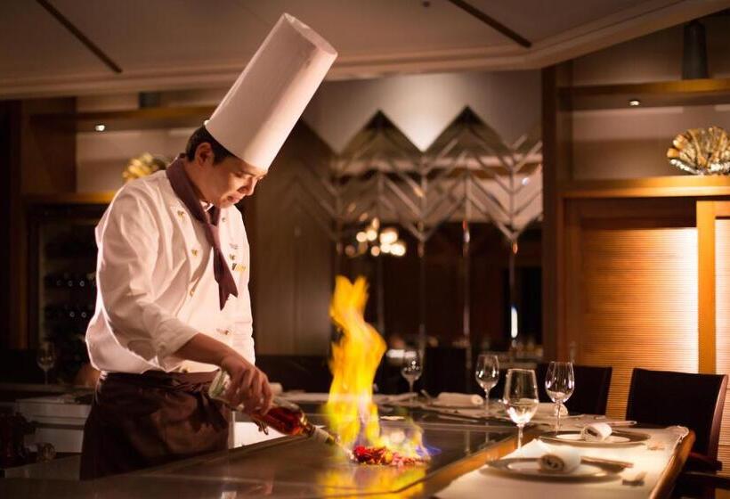 Renaissance Okinawa Resort